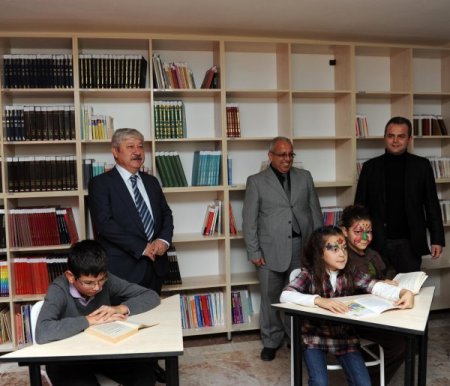 Aksu Kültür Merkezi hizmete açıldı