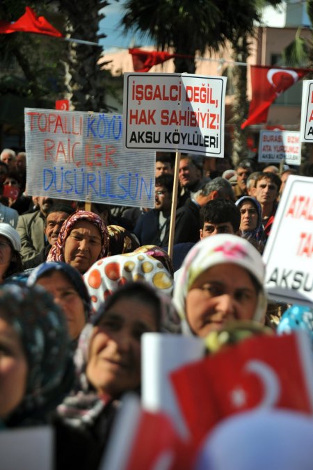 Aksu'da 2B mitingi düzenlendi