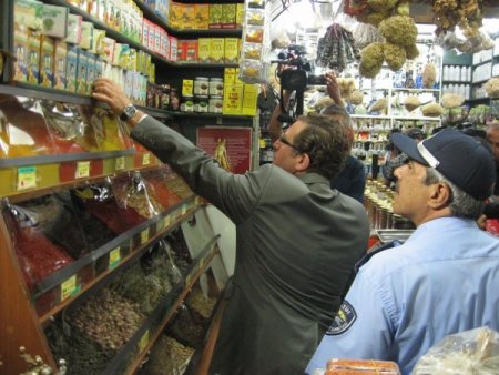 Aktar ve baharatçılar denetimden geçti