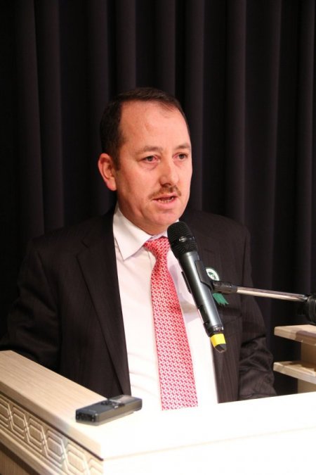 Aktif Eğitimciler: Öğretmenlerin hakları için sendikalar birlikte hareket etmeli