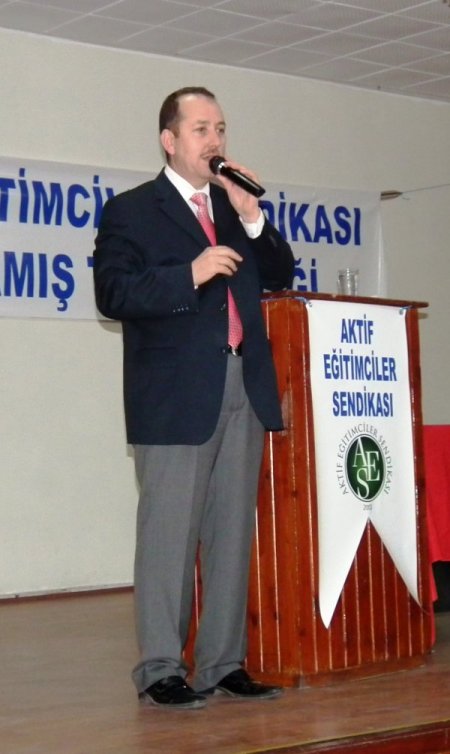 Aktif Eğitimciler Sendikası: Her görüşe eşit mesafedeyiz