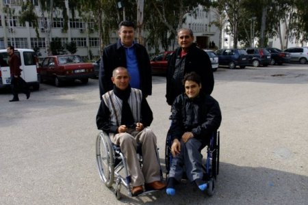 Akülü Tekerlekli Sandalyeyi Kampus İçerisinden Çaldılar