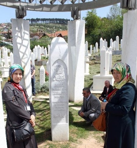 Akyazılı işadamları Bosna Hersek’e çıkartma yaptı