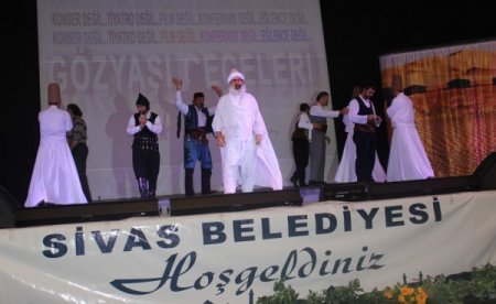 Akyıldız: Kerbela bir semboldür, zulmün bedel ödenerek lanetlenmesidir