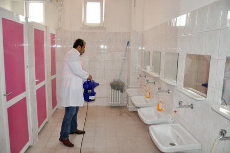 Akyurt'taki okullar ilaçlanıyor