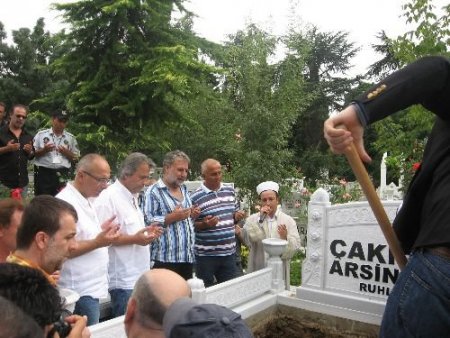 Alaattin Çakıcı'nın Babasının Cenazesi 30 Yıl Sonra Zincirlikuyu'ya Alındı