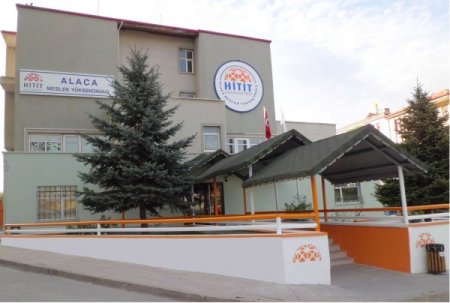 Alaca MYO'yu Sinpaş yapacak