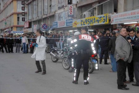 Alacak Verecek Tartışması Silahlı Çatışmaya Dönüştü: 3 Yaralı