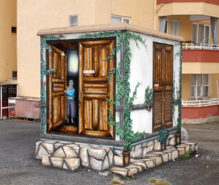 Alanya Belediyesi Elektrik Trafolarına Üç Boyutlu Resimler Yaparak Kenti Süslüyor