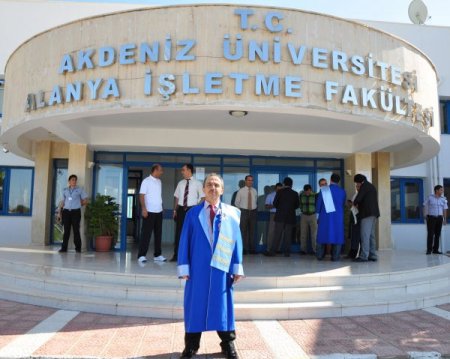 Alanya elverişli iklim ve havası nedeniyle turistlerin tercihi