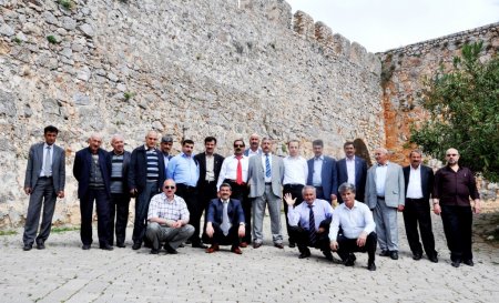 Alanya muhtarları Ercişli meslektaşlarını evlerinde ağırladı