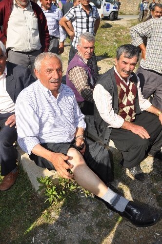 Alanya'da 2B hak sahipleri ile jandarma arasında arbede yaşandı