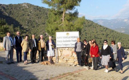 Alanya'da yaşayan yabancıların mezarlık sorunu çözüldü