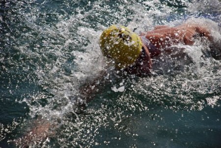 Alanya'daki triatlon da Rus ve Türk sporcular damgasını vuruyor