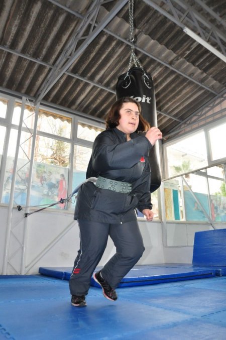 Alanyalı engelli öğrenciler spor başarılarını uluslararası alana taşıyor