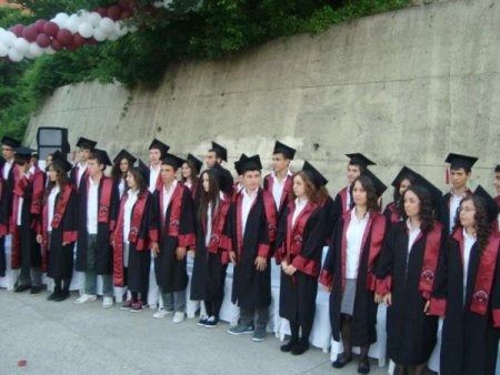 Alaplı Anadolu Lisesi'nde 70 öğrenciden 55’i üniversiteli oldu