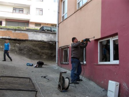 Alaplı Belediyesi Okulların Çevre Düzenlemesini Yapıyor