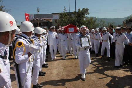 Alaplı şehidini, yaklaşık 5 bin kişiyle sonsuzluğa uğurladı