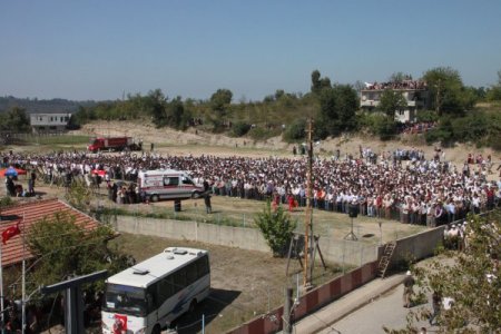 Alaplı şehidini, yaklaşık 5 bin kişiyle sonsuzluğa uğurladı
