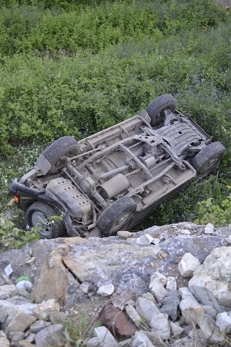 Alaplı’da 2 ayrı kazada 8 kişi yaralandı