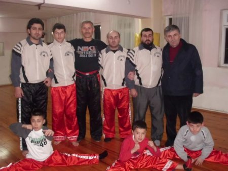 Alaplılı Thai Ve Kick Boksçular Destek Bekliyor