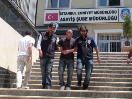 Aldattığından Şüphelendiği Karısını Ütü Kablosuyla Boğdu