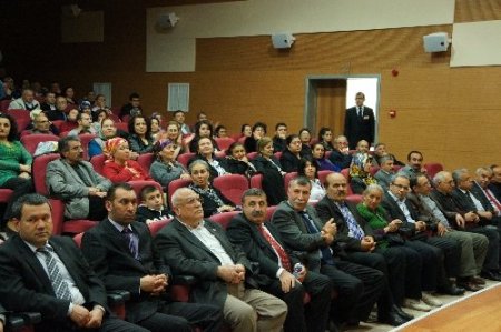 Alevi-Bektaşi'ler Kutlu Doğum için bir araya geldi