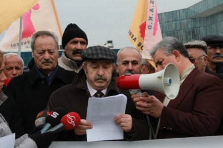 Alevi Dernekleri Platformu'ndan Maraş olayları yasaklarına kınama
