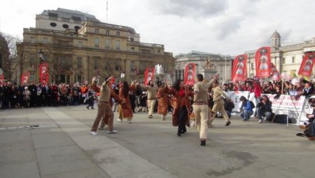 Alevi mitinginde hükümet protesto edildi