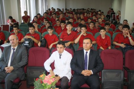 Ali Aksu: Dilini kaybeden kültürünü de kaybeder