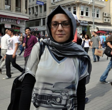 Ali Bayramoğlu’ndan bayan gazeteciye hakaret