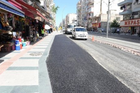Ali Çetinkaya caddesi yeni çehresine kavuşuyor