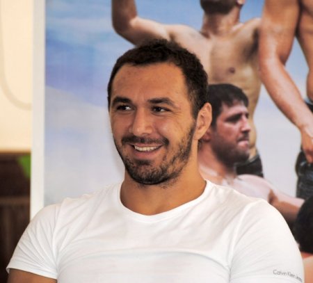 Ali Gürbüz: Antalya'nın altın kemerin ebedi sahibi olması için çalışıyorum