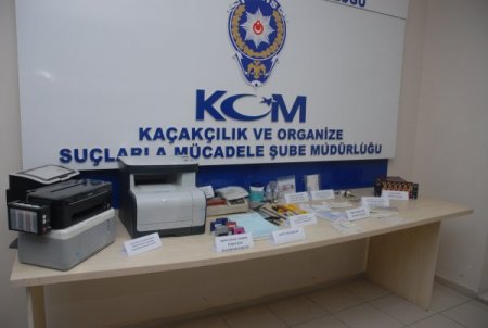 Alkolden ehliyetini kaptıranlar için sahte ehliyet bile yapmışlar