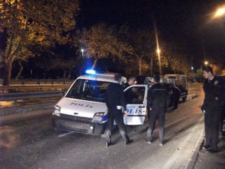 Alkollü Sürücü Polise Kaza Yaptırdı