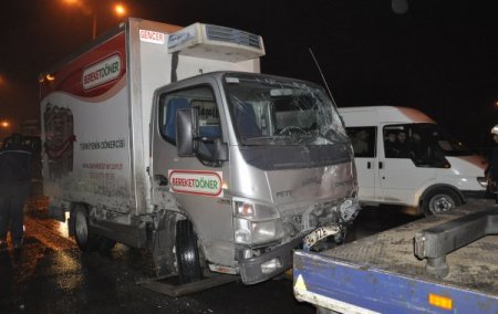 Alkollü Sürücü Zincirleme Kazaya Sebep Oldu: 4 Yaralı