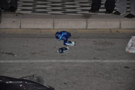 Alkollü sürücünün aracı TIR'ın altına girdi: 2 ölü