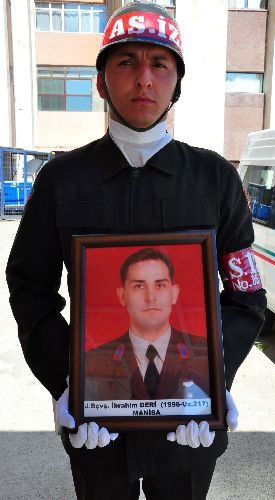 Alkollü Sürücünün Çarpması Sonucu Şehit Olan Başçavuşun Naaşı Memleketine Gönderildi