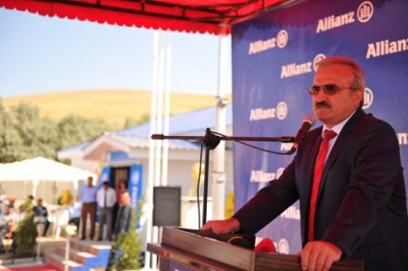 Allianz Sigorta Van'da okul açtı