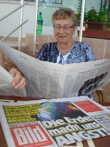 Alman Aile, Bild Gazetesinin Müstehcen Resimler Yayımlamasına Tepki Gösterdi