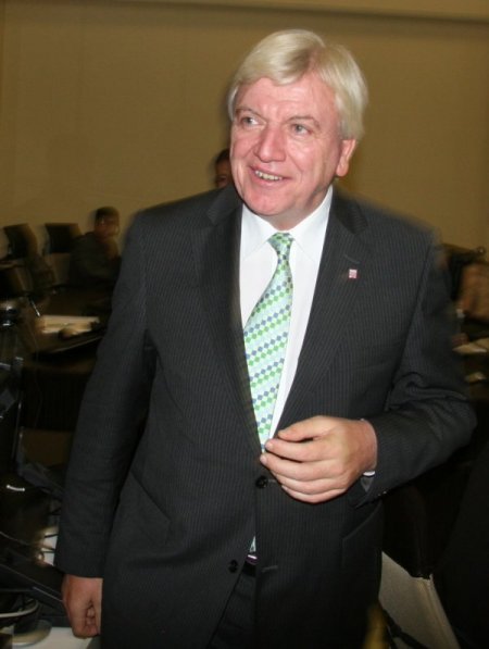 Alman Başbakan Bouffier: Türk Polisine Hayran Kaldım