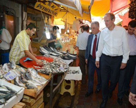 Alman Başkan Schuster, Kemeraltı’ndan çok etkilendi