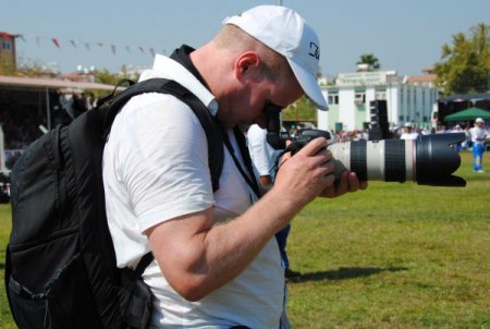 Alman gazeteci Würz, 8 yıllık yağlı güreş takiplerini kitapta toplayacak