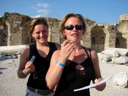 Alman Popçu Kardeşler, 'yarın Varsa Hayallerim De Var' Şarkısının Klibinin Çekimini Side'de Tamamladı