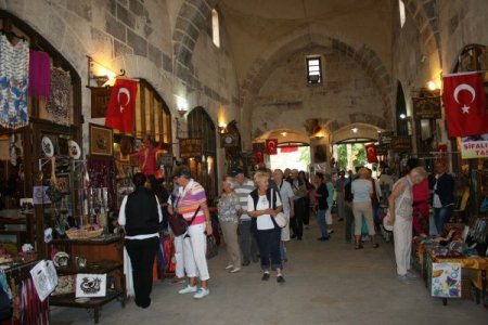 Alman turistler Tarsus’u gezdi