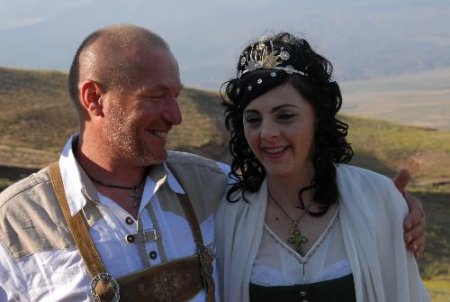 Alman Turistler Türk Usulü Nikah Yaptı