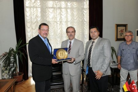 Alman üniversiteleri, Bursa'daki tarihi eserleri restore etmek istiyor