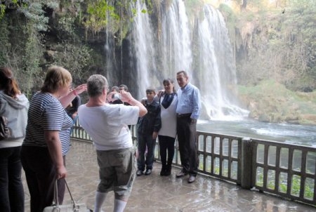 Almanlar En Çok Düden Şelalesi'ni Görmek İstiyor