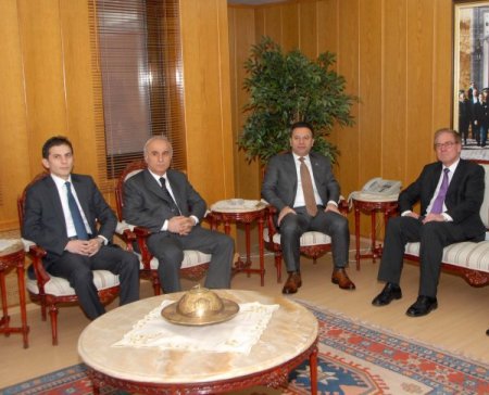 Almanya Ankara Büyükelçisi Cuntz: Libya'daki Saldırılar En Kısa Zamanda Sona Ermeli