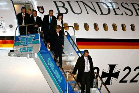 Almanya Başbakanı Merkel İstanbul'a Geldi